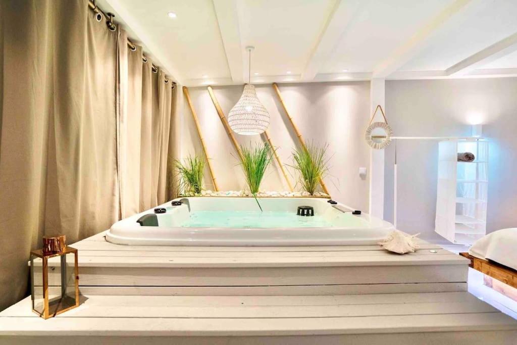 Luxuryvilla With Private Heated Pool And Spa 7P 쿼테이라 외부 사진